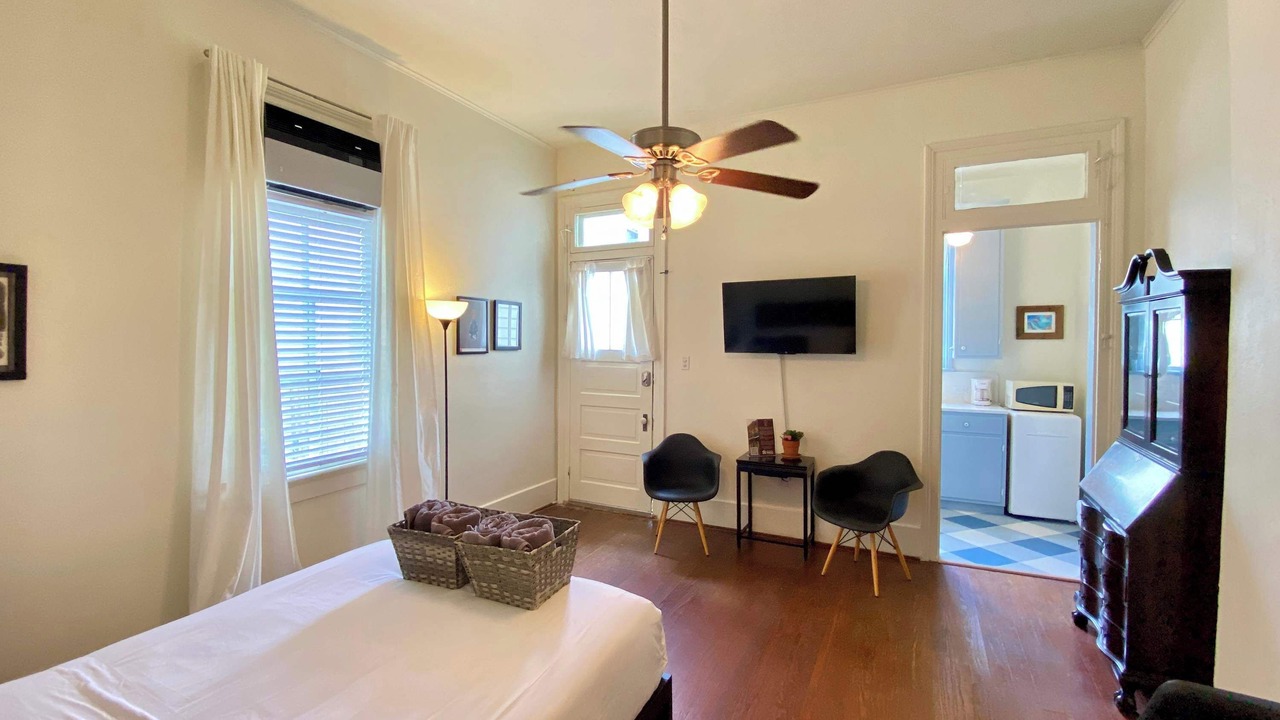 Photo of Bedroom in Esplanade Ridge