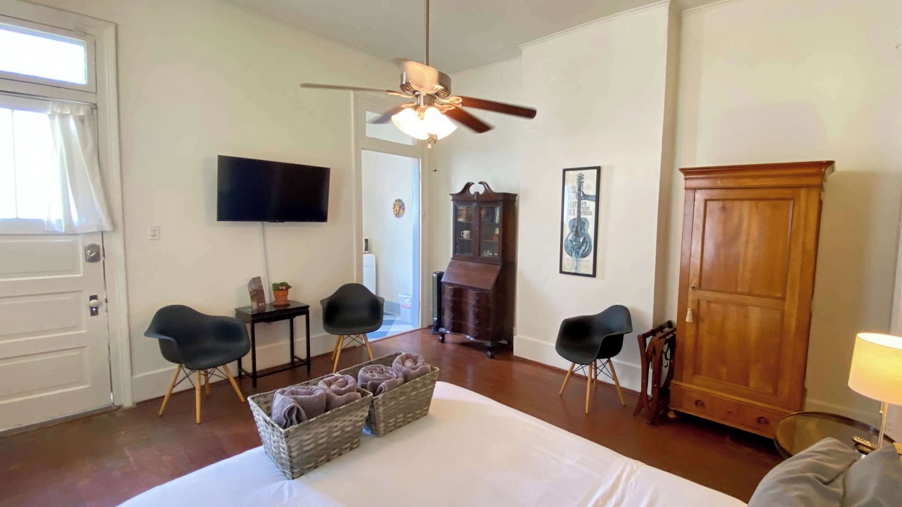 Photo of Bedroom in Esplanade Ridge