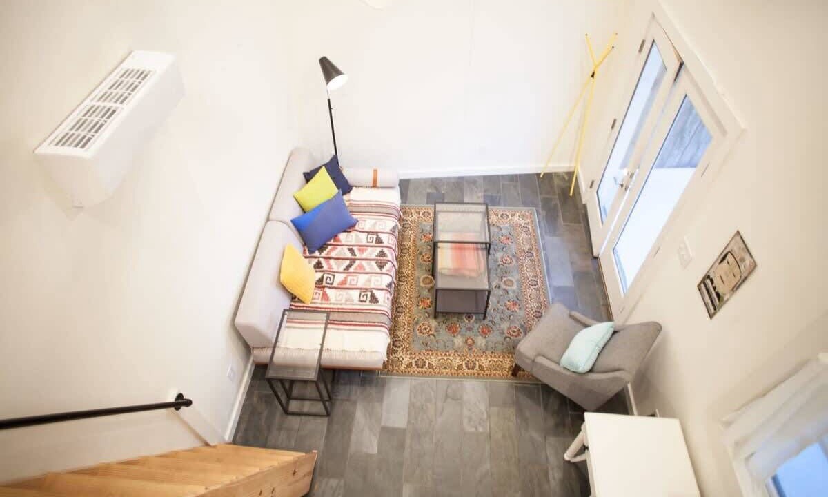 Photo of Livingroom in Esplanade Ridge