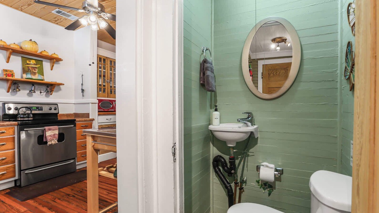Photo of Bathroom in Marlyville - Fontainebleau