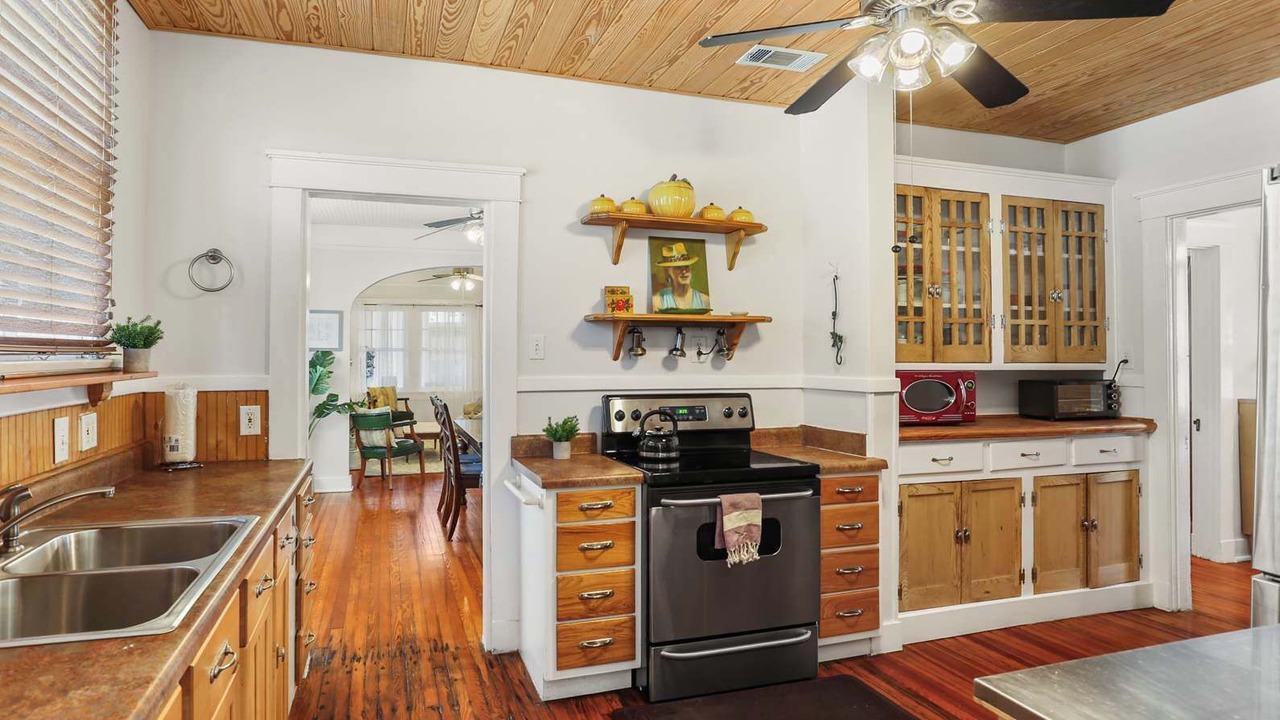 Photo of Kitchen in Marlyville - Fontainebleau