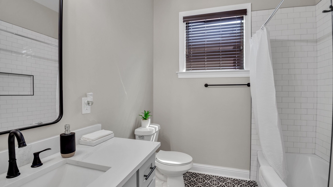 Photo of Bathroom in Chalmette