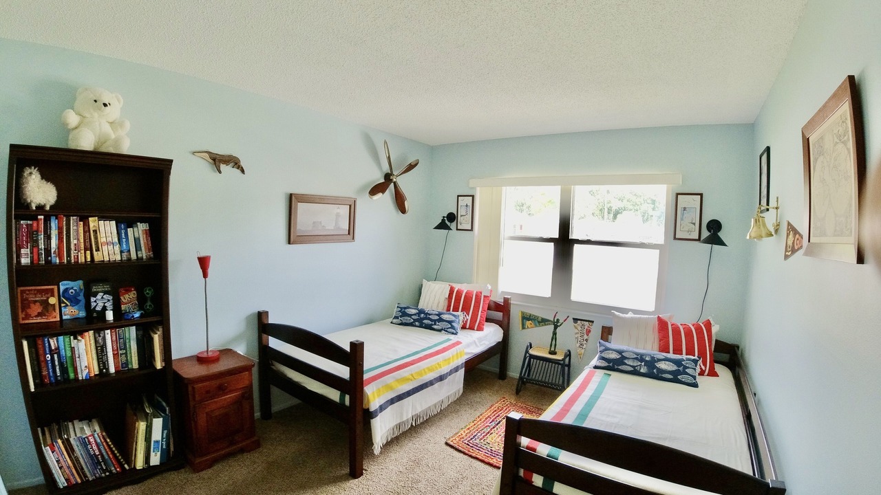 Photo of Bedroom in Park Lake Estates