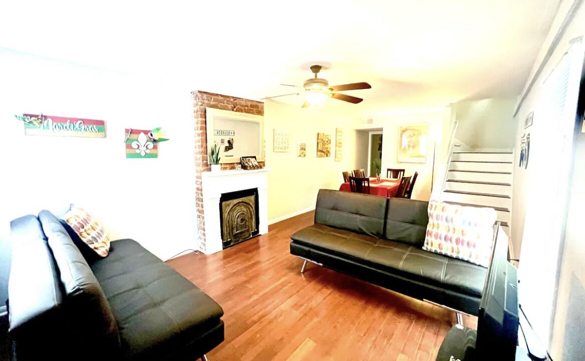 Photo of Livingroom in South 7th Ward