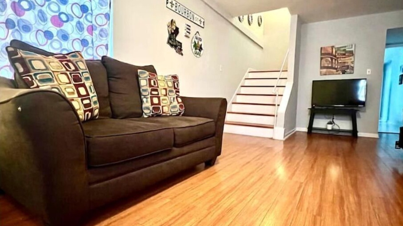 Photo of Livingroom in South 7th Ward