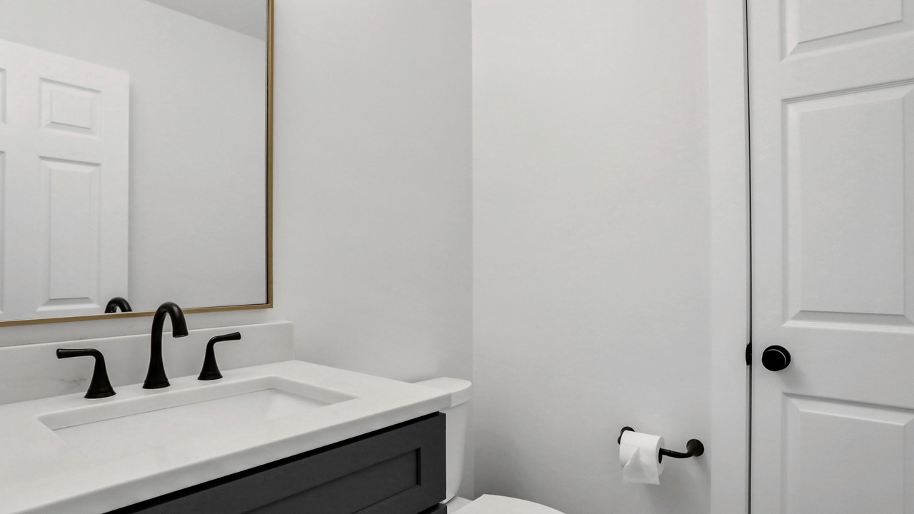 Photo of Bathroom in Gulfview Heights
