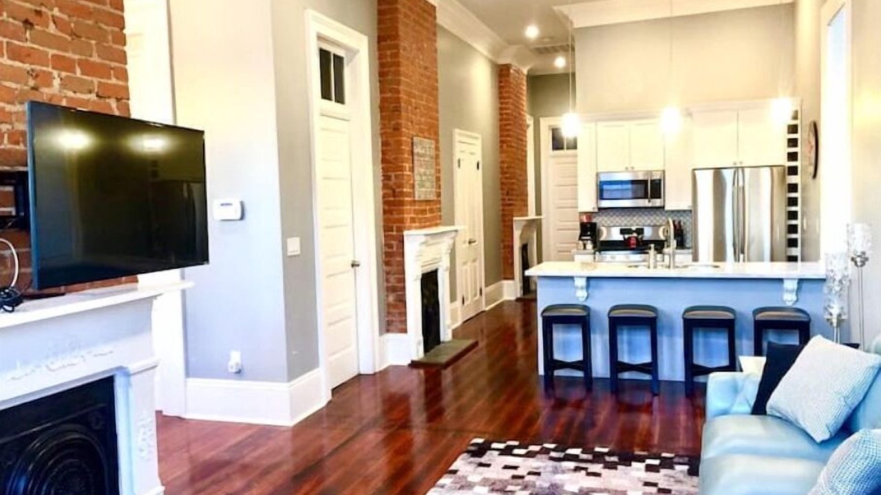 Photo of Livingroom in South 7th Ward