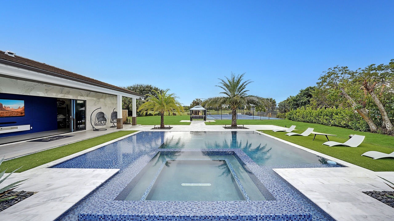 Photo of Outdoor in Plantation