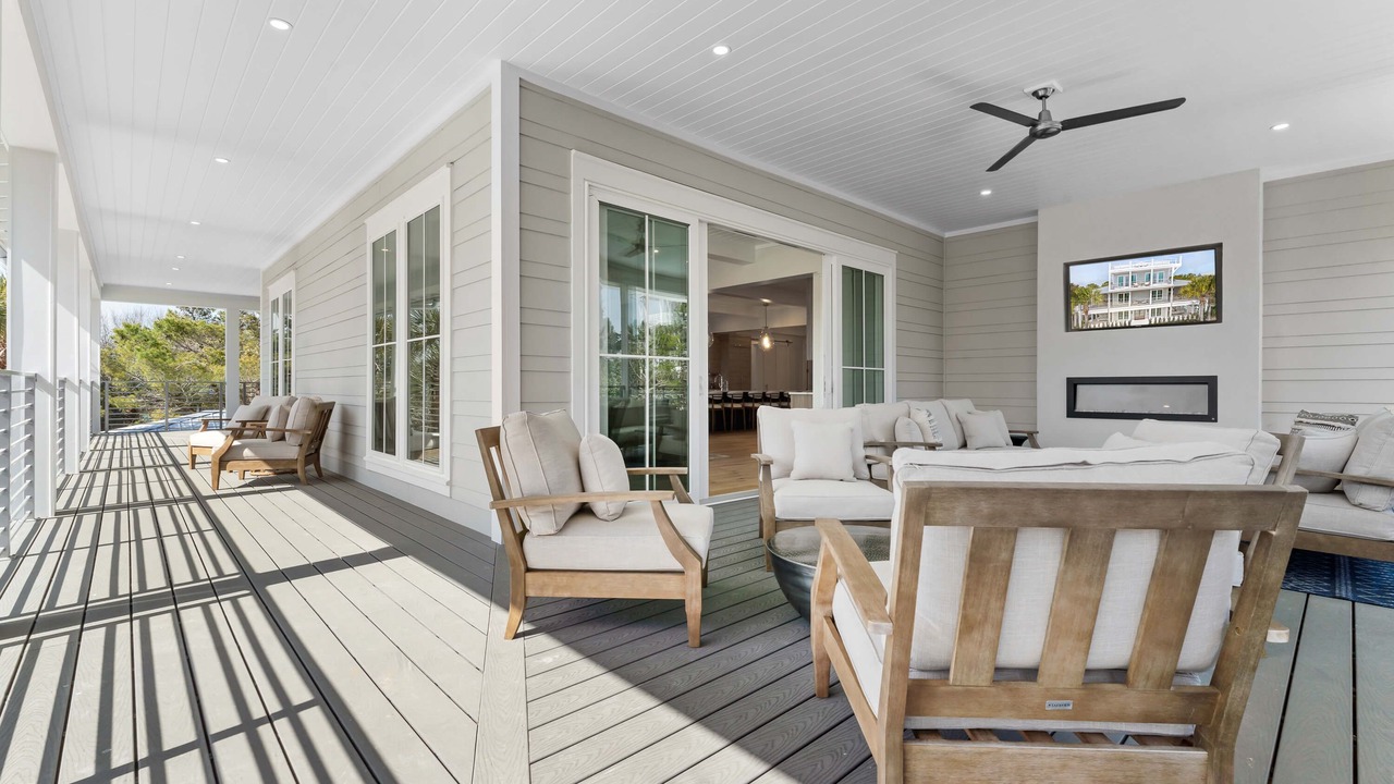 Photo of Patio Balcony in Gulfview Heights