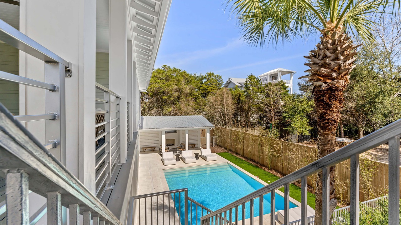 Photo of Patio Balcony in Gulfview Heights