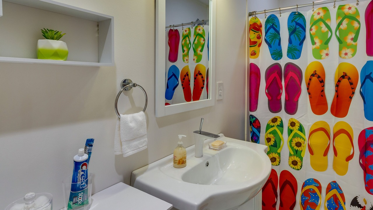 Photo of Bathroom in Gulf Breeze