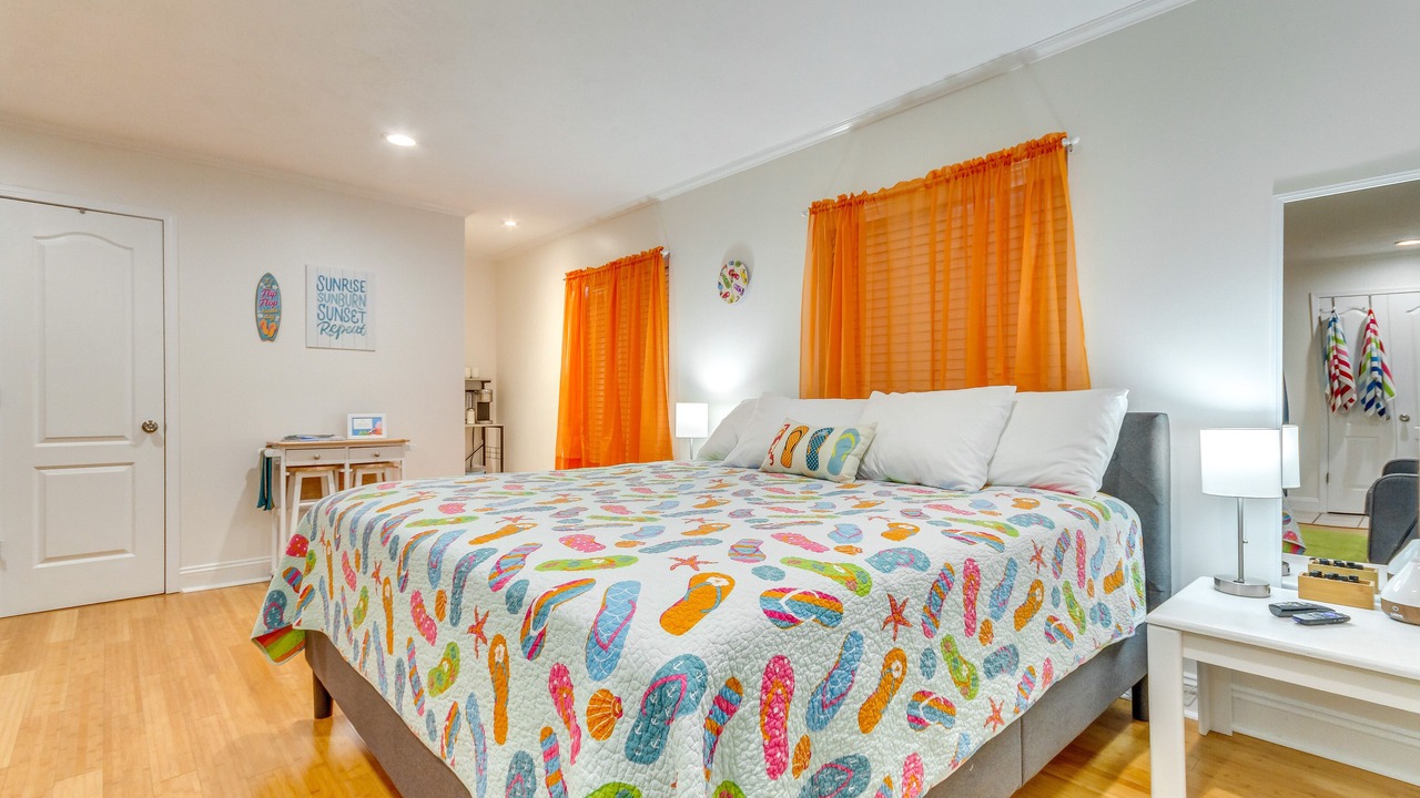 Photo of Bedroom in Gulf Breeze