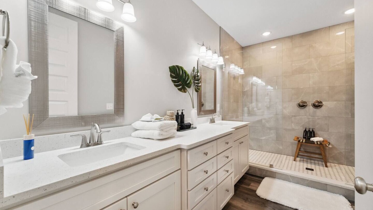 Photo of Bathroom in Holiday Beach