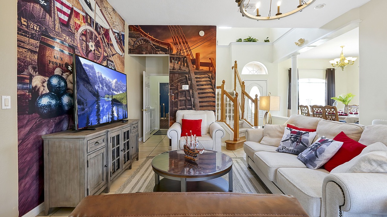 Photo of Livingroom in Hillcrest Estates