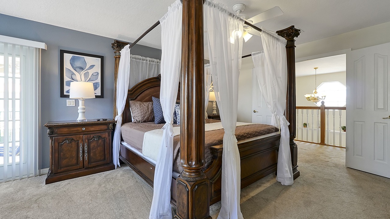 Photo of Bedroom in Hillcrest Estates