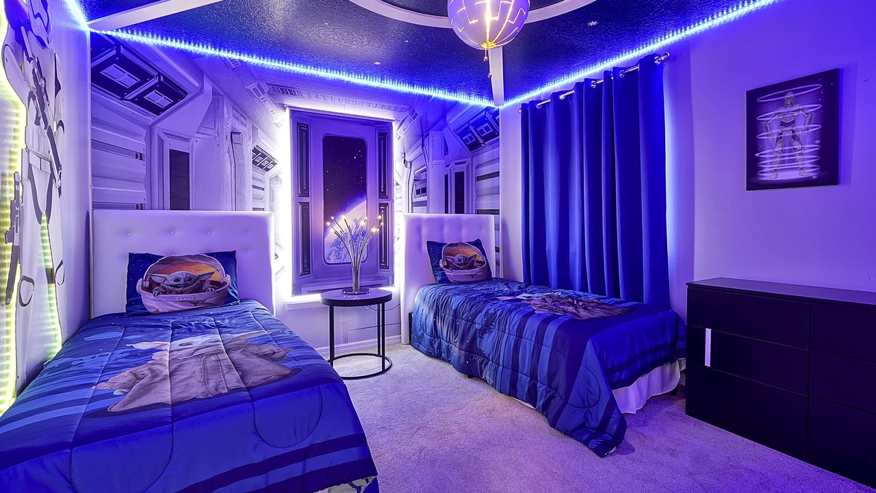 Photo of Bedroom in Hillcrest Estates