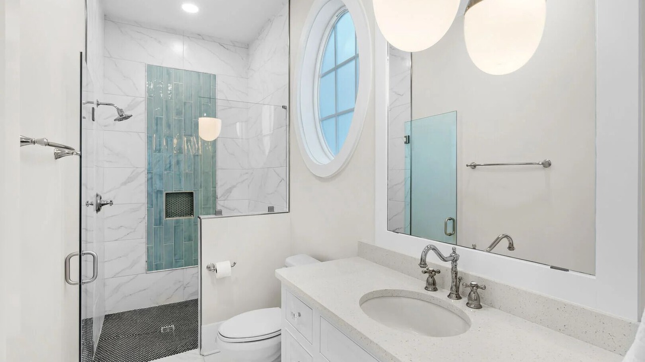 Photo of Bathroom in Inlet Beach