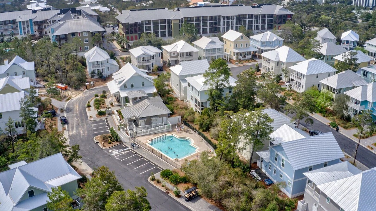 Photo of Outdoor in Lakeside at Blue Mountain Beach