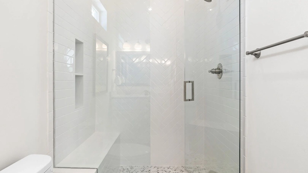 Photo of Bathroom in Hollywood Beach