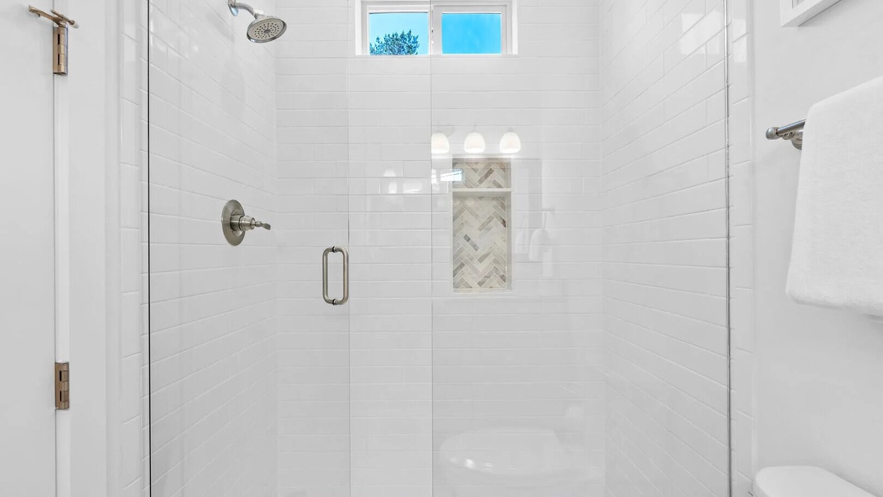 Photo of Bathroom in Hollywood Beach