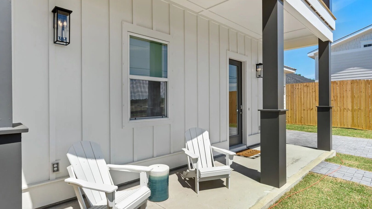 Photo of Patio Balcony in Hollywood Beach