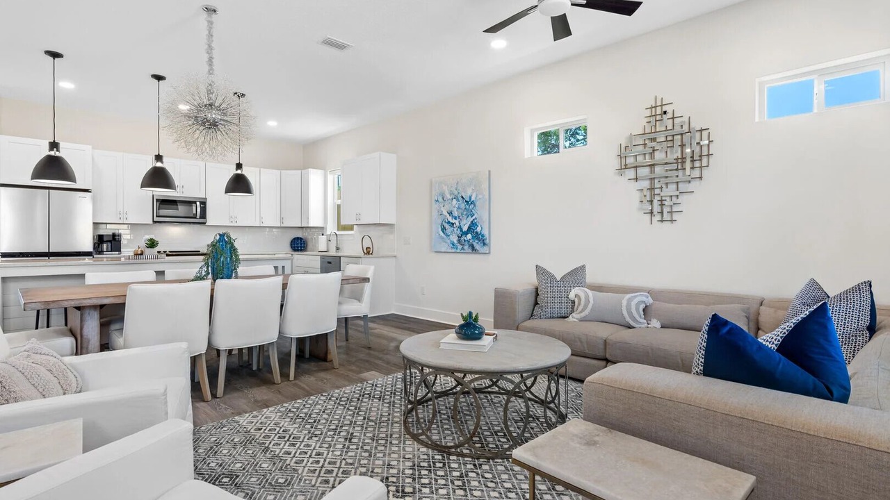 Photo of Livingroom in Hollywood Beach