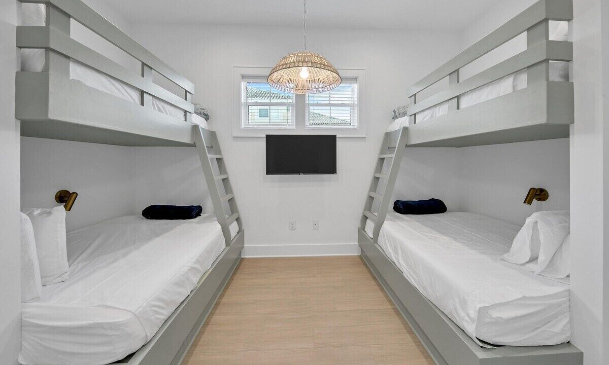 Photo of Bedroom in Fort Walton Beach