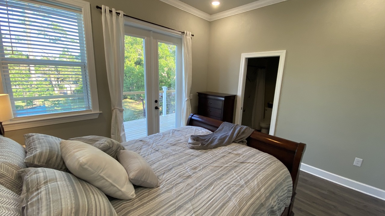 Photo of Bedroom in Mary Esther