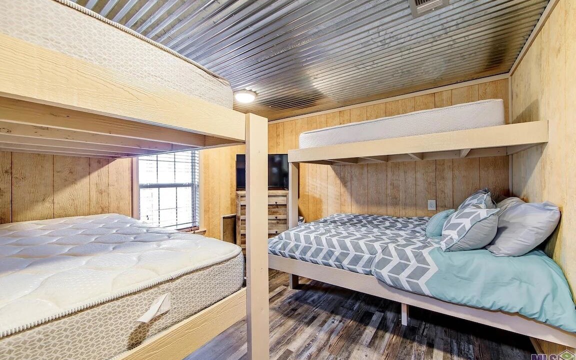 Photo of Bedroom in Chauvin