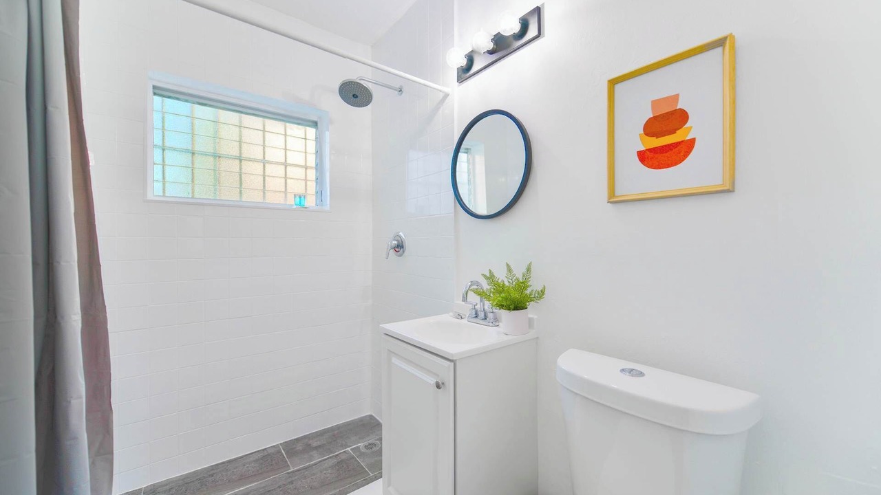 Photo of Bathroom in Northeast Miami