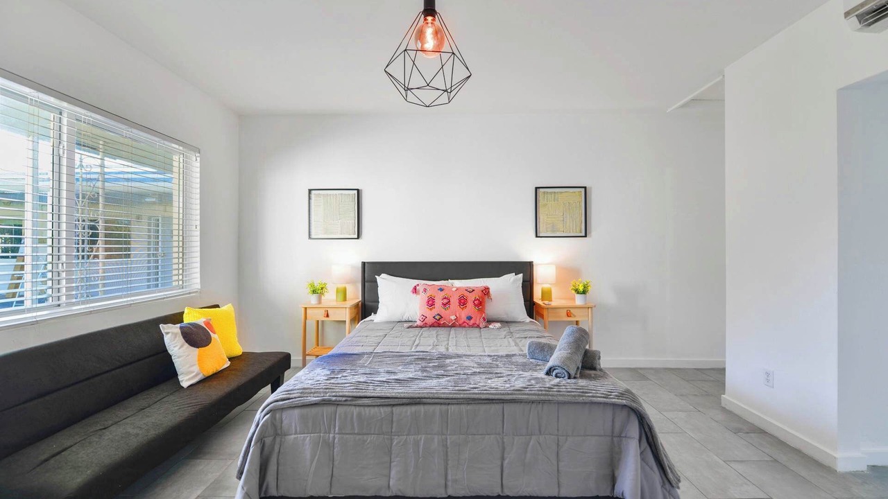 Photo of Bedroom in Northeast Miami