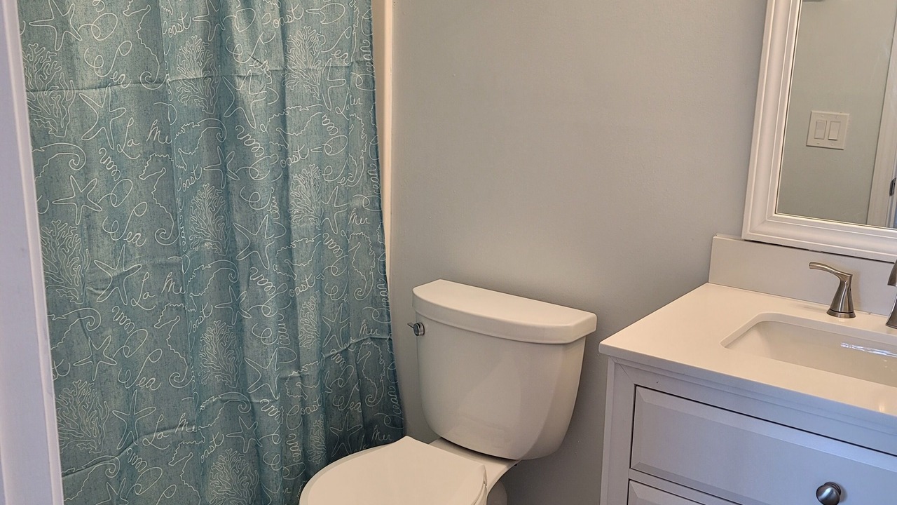 Photo of Bathroom in Gulf Vista