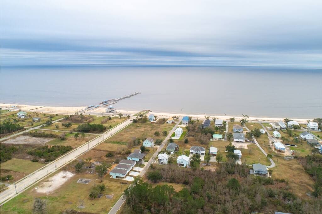 Photo of Others in Waveland