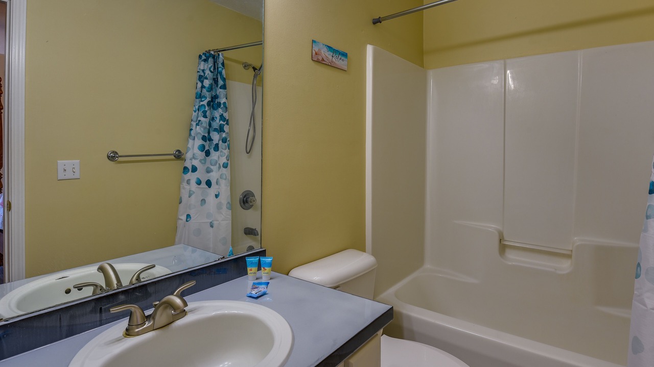 Photo of Bathroom in Wright