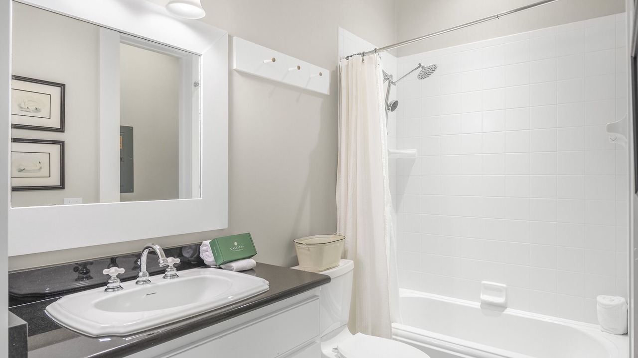 Photo of Bathroom in Forest District