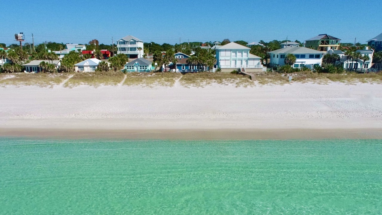 Photo of Others in Bahama Beach