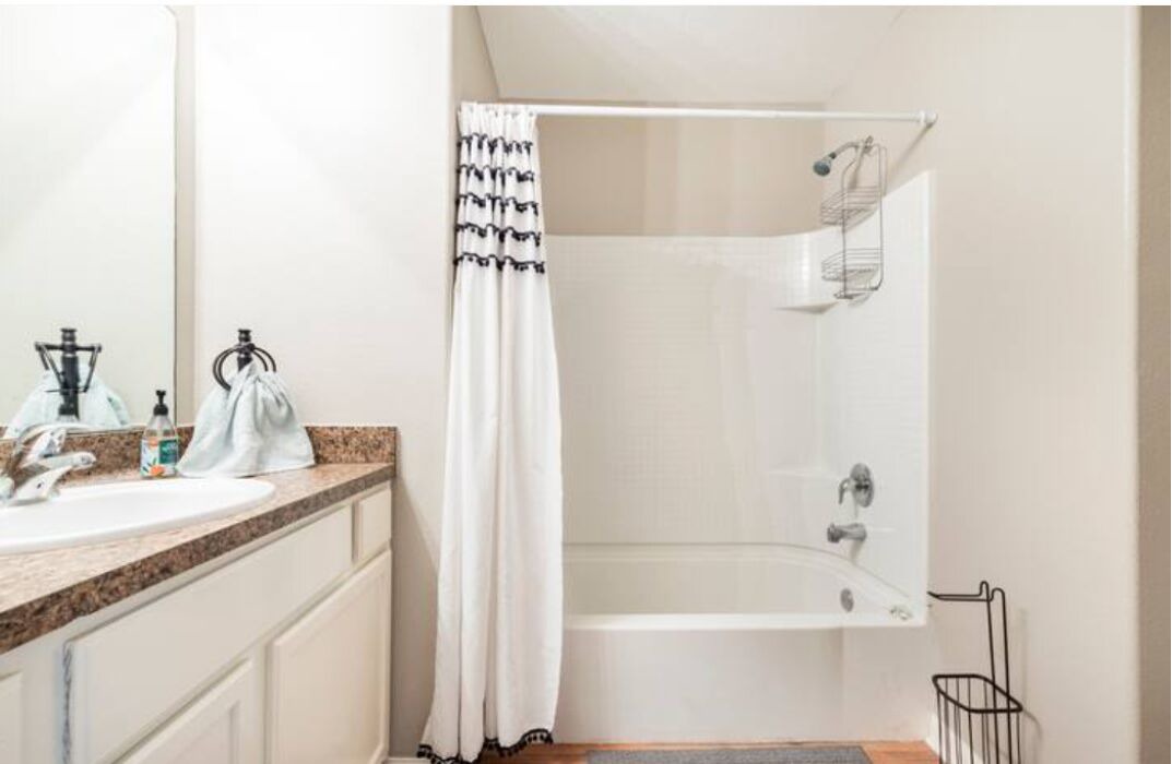 Photo of Bathroom in La Marque
