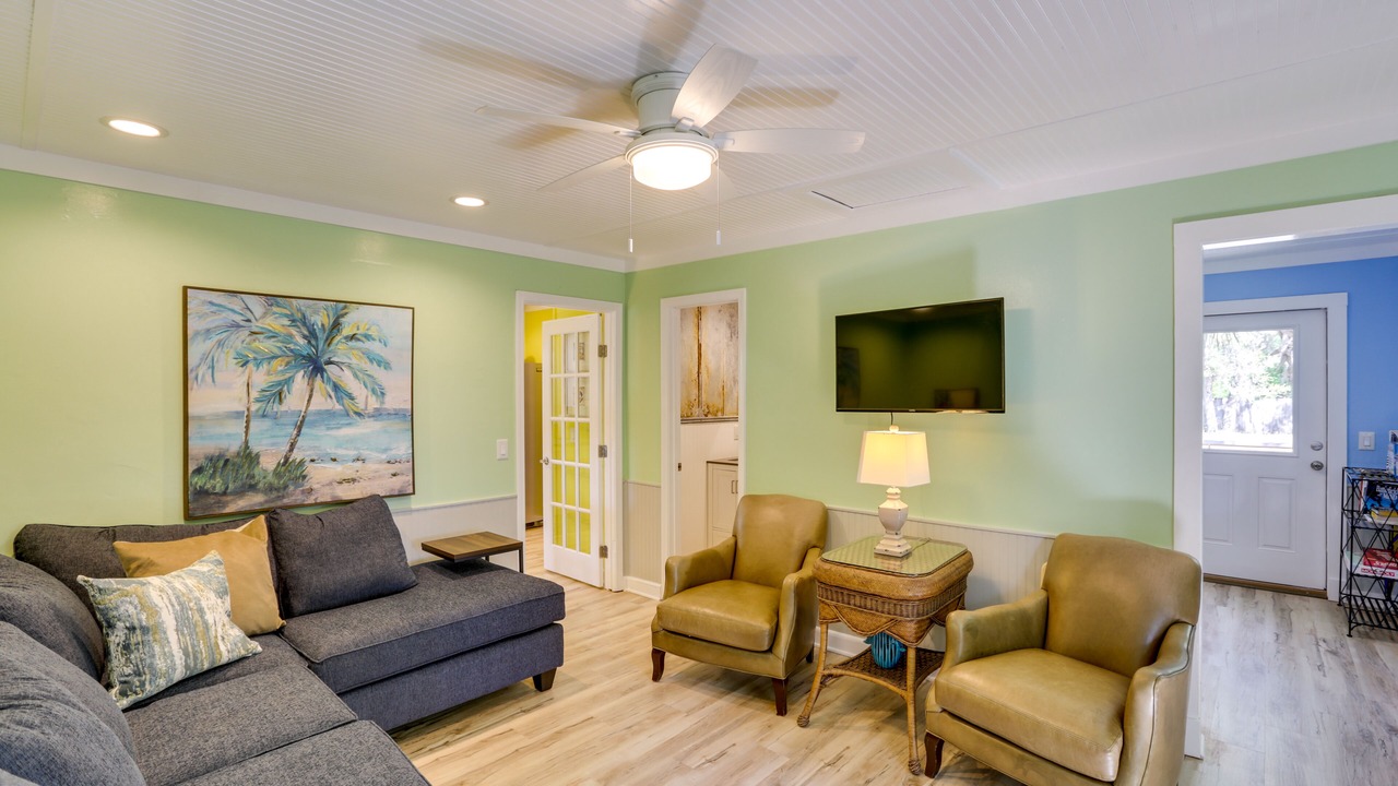 Photo of Livingroom in Apalachicola