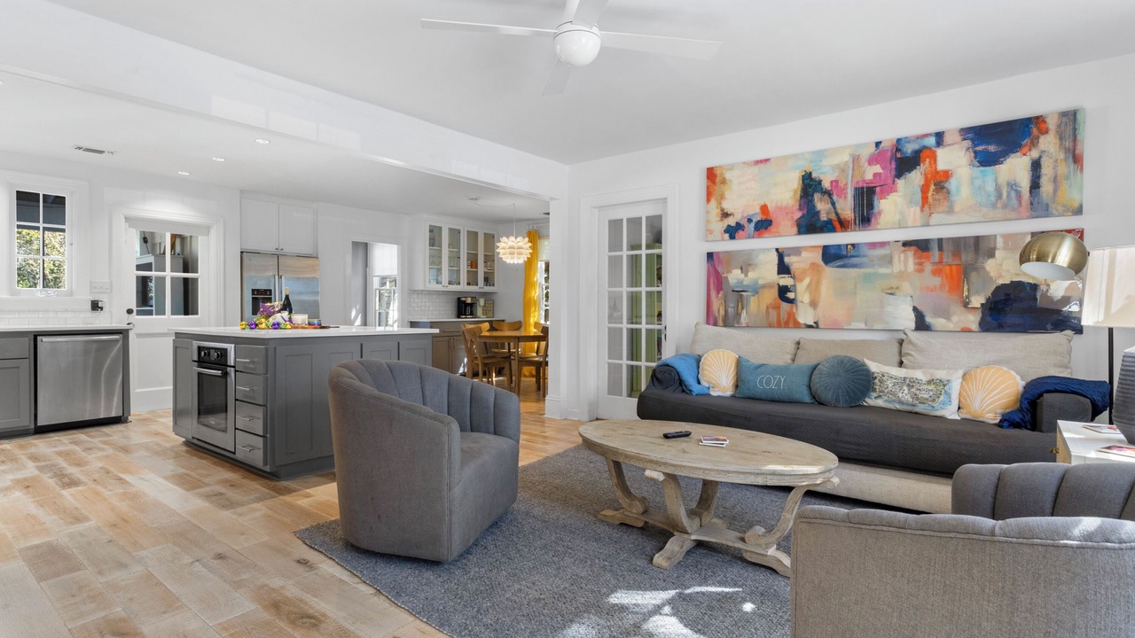 Photo of Livingroom in Old Town