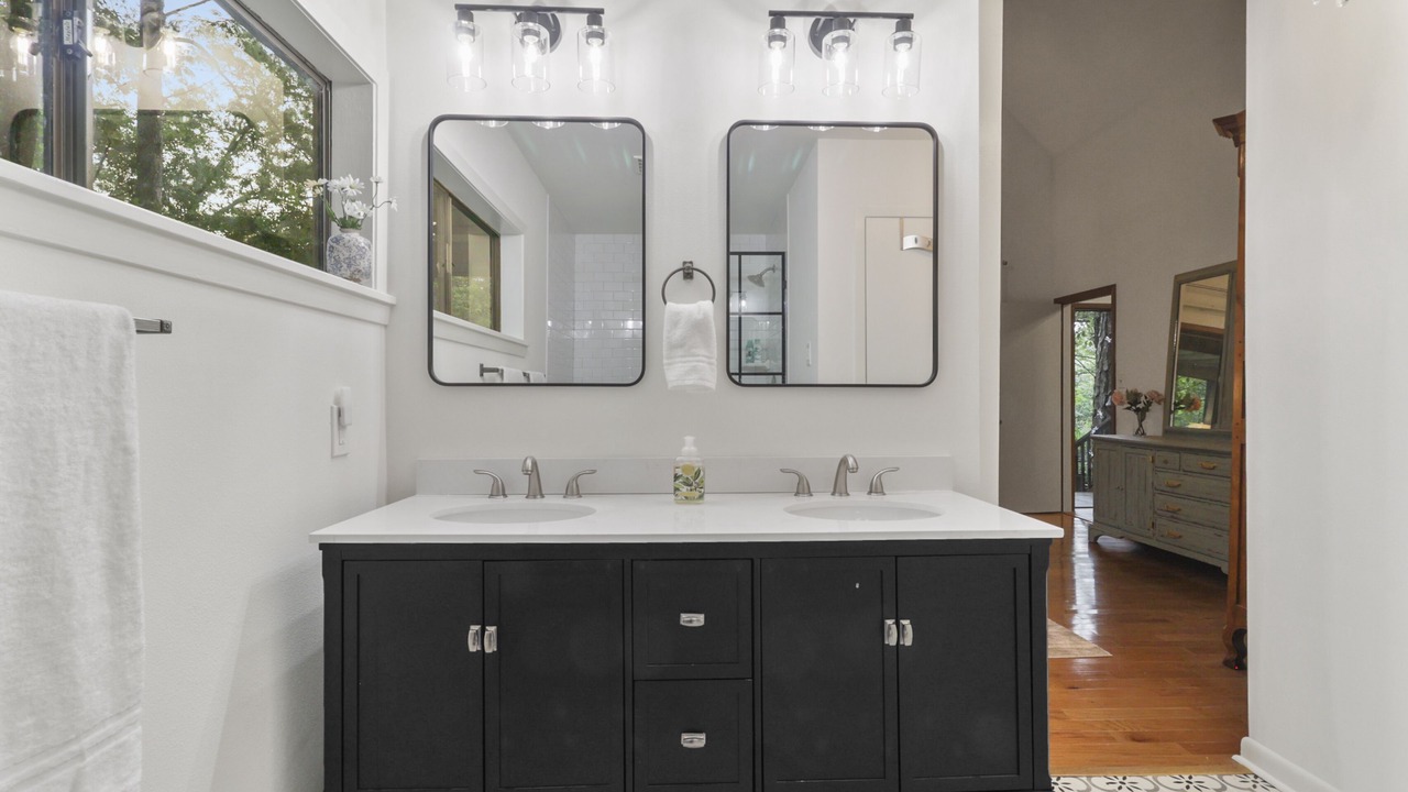 Photo of Bathroom in Covington