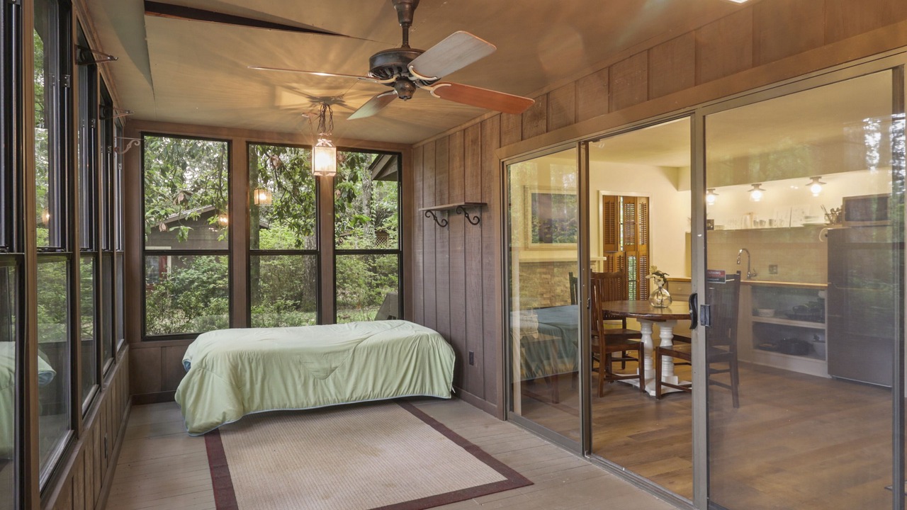 Photo of Bedroom in Covington