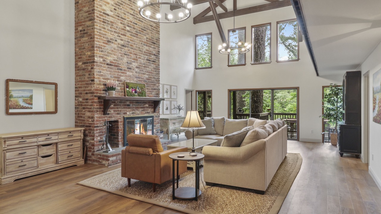 Photo of Livingroom in Covington