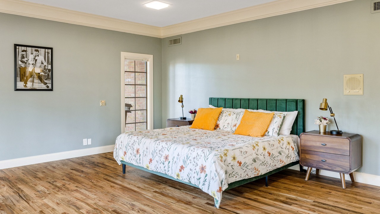 Photo of Bedroom in Gladewater
