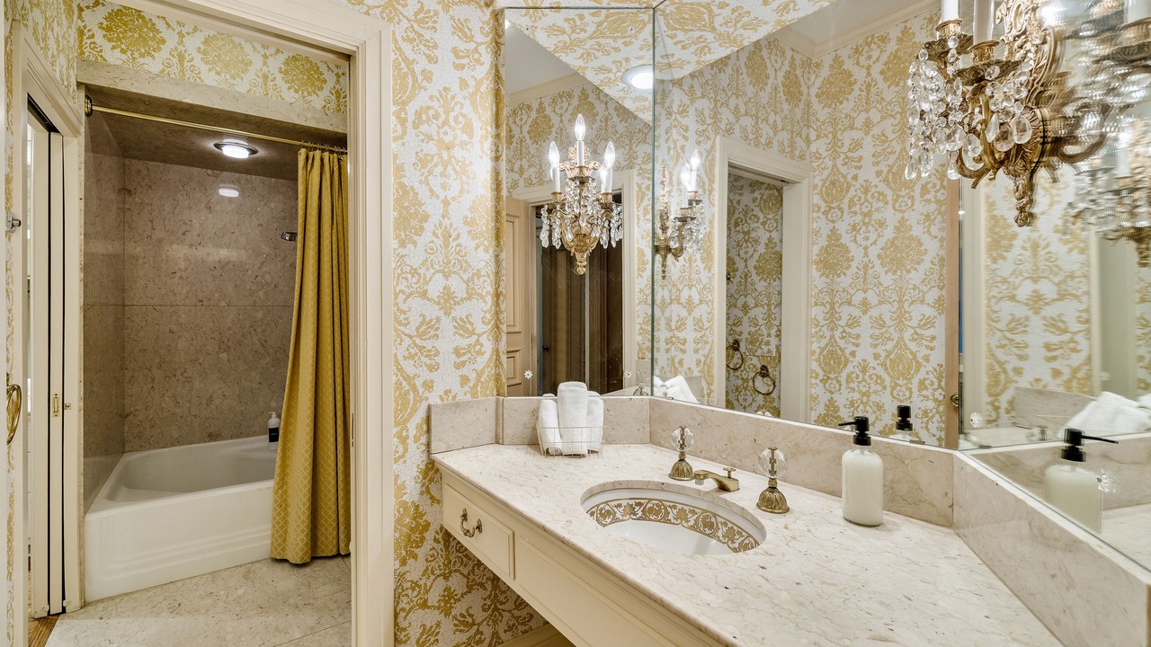 Photo of Bathroom in Gladewater
