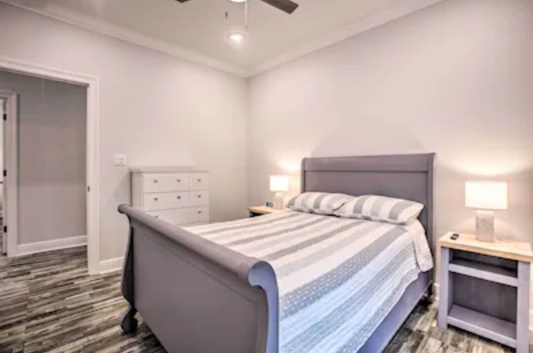 Photo of Bedroom in Shoreline Park