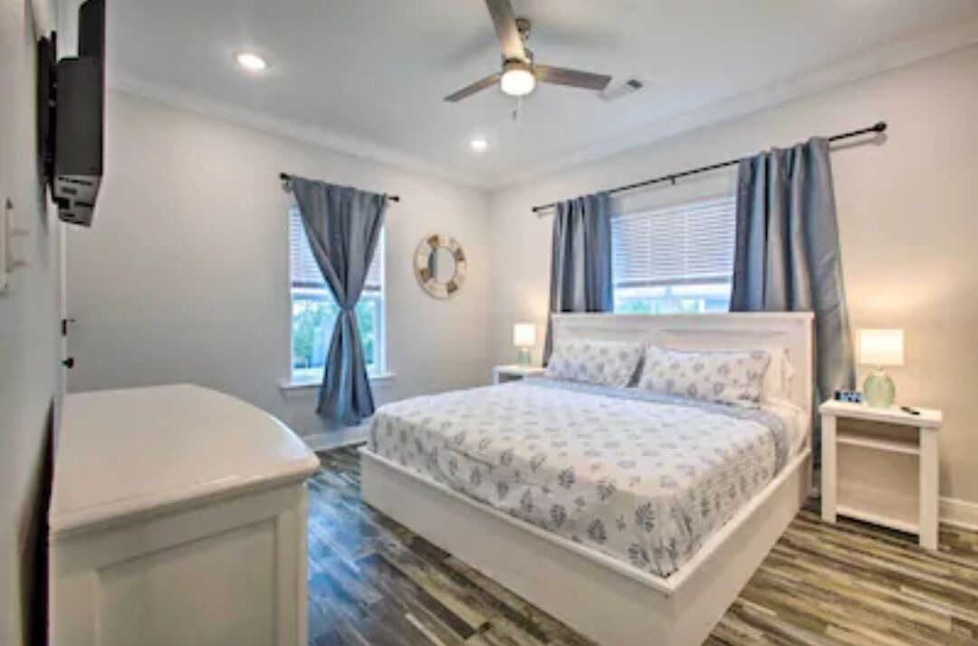 Photo of Bedroom in Shoreline Park