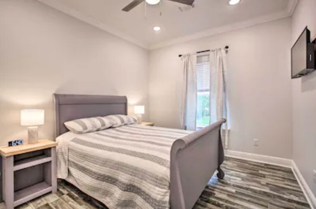 Photo of Bedroom in Shoreline Park