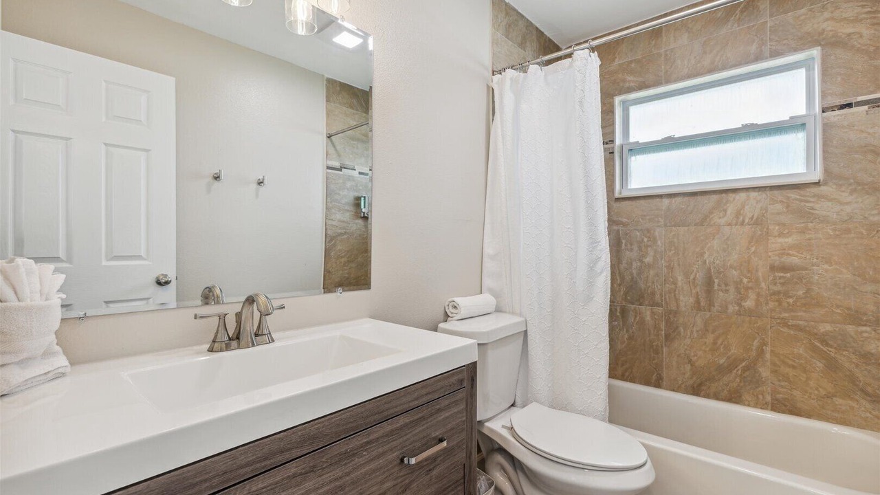 Photo of Bathroom in River Isles