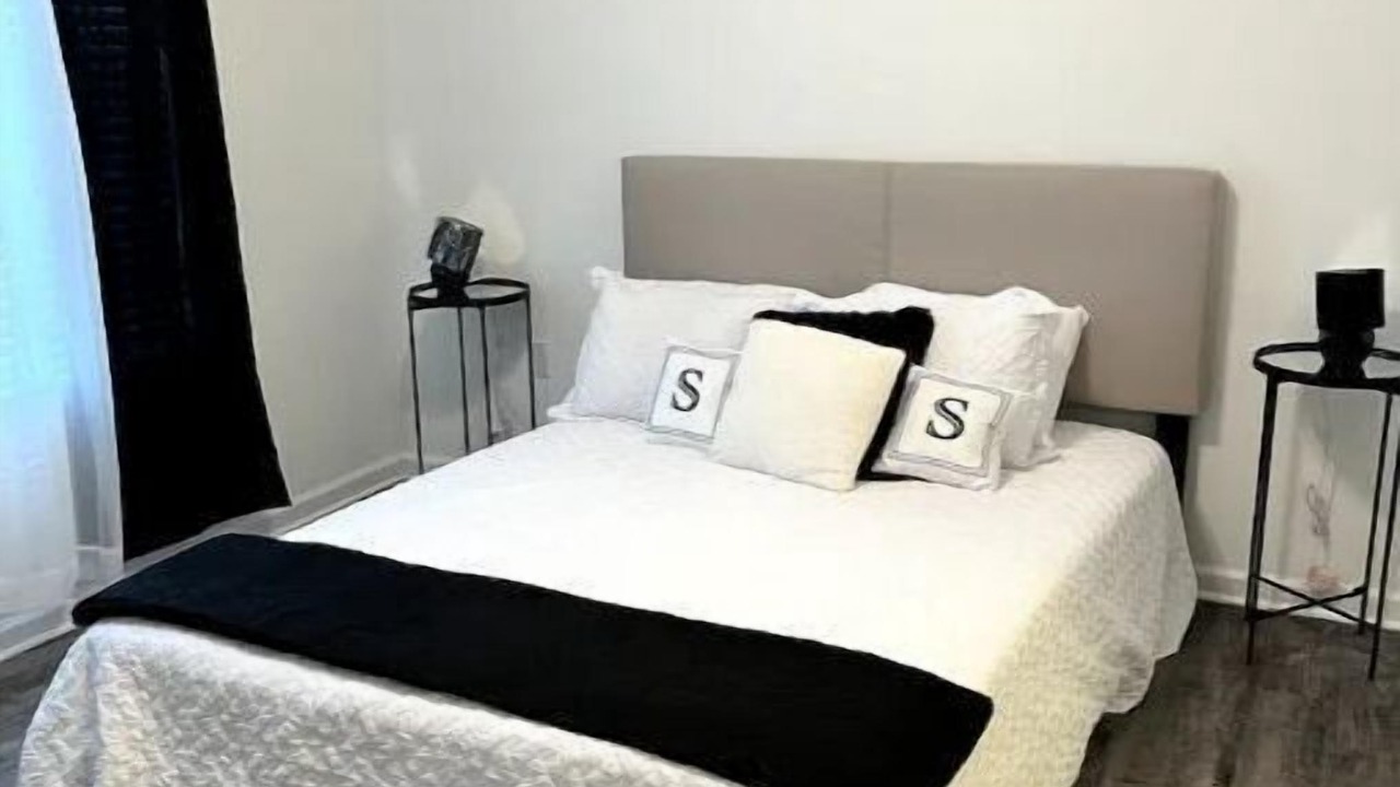 Photo of Bedroom in Orange Park