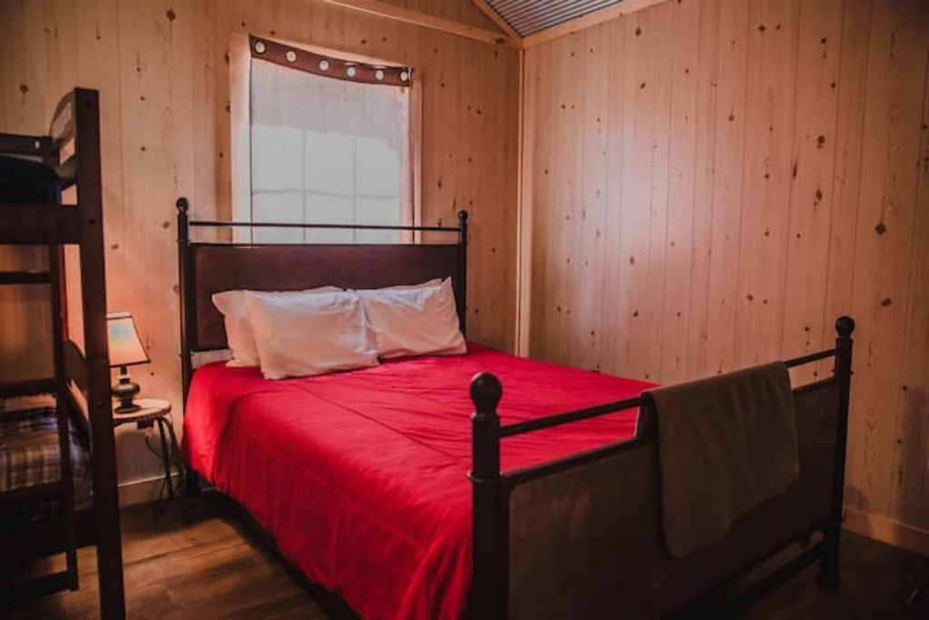 Photo of Bedroom in Ellisville